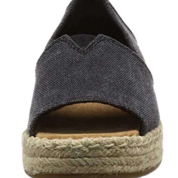 TOMS Shoes - TOMS ALPARGATA ESPADRILLE WEDGE SLIP-ON GREY 7